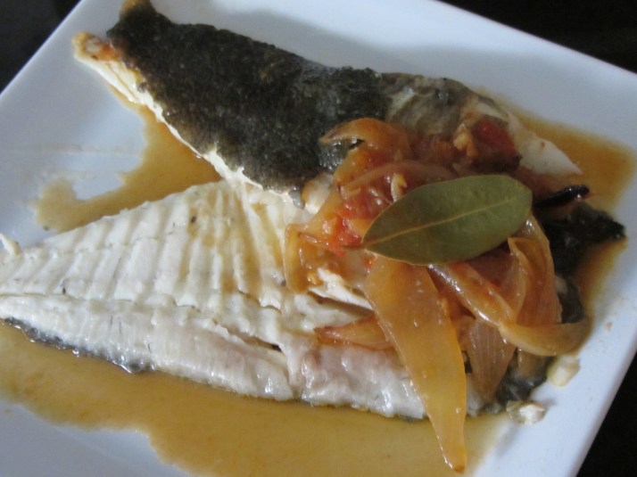Rodaballo en salsa. Foto: Bárbara.