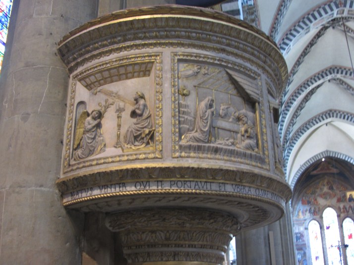 Púlpito de bronce de Donatello. Foto: Bárbara