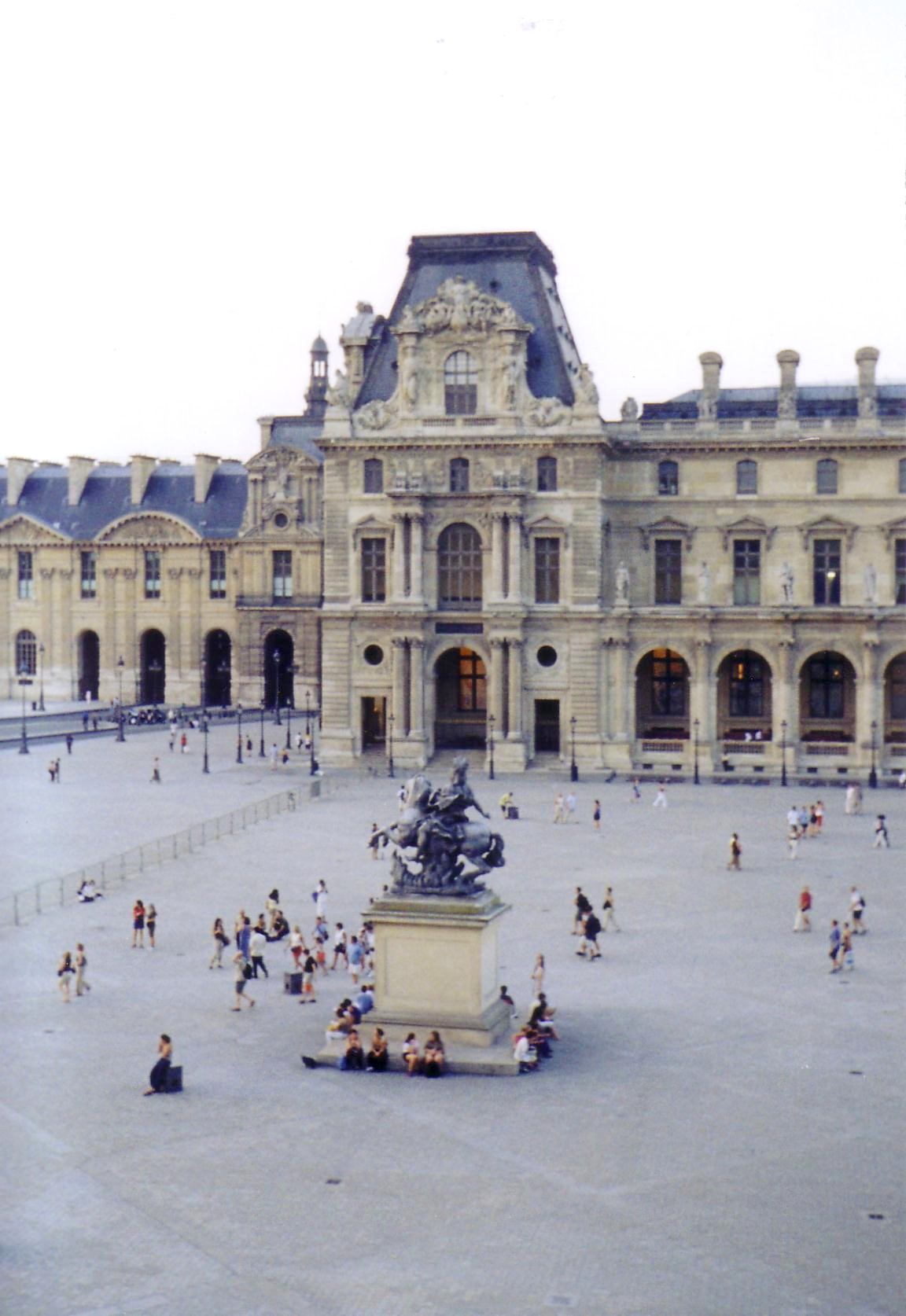 Le Louvre 18